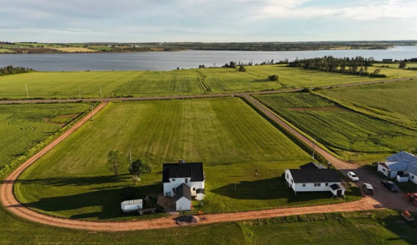 Ayr Bay House