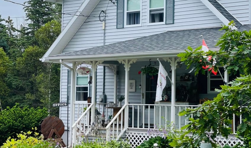 Forest & Lake PEI Cottages and Bed & Breakfast