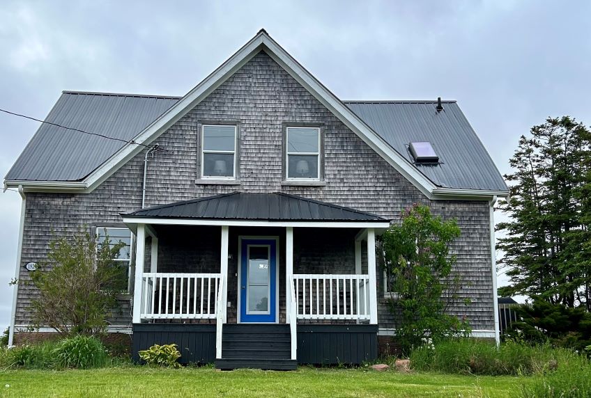 Blue Door 1924 Cottage