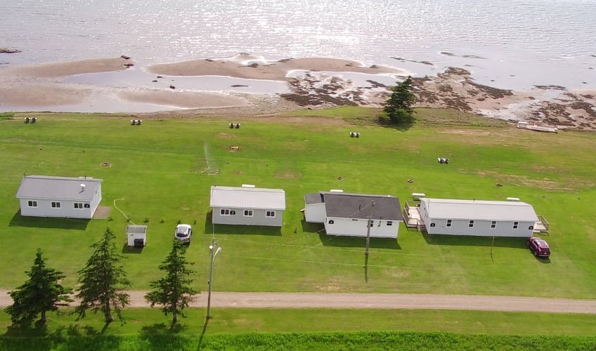 Shoreline Cottages