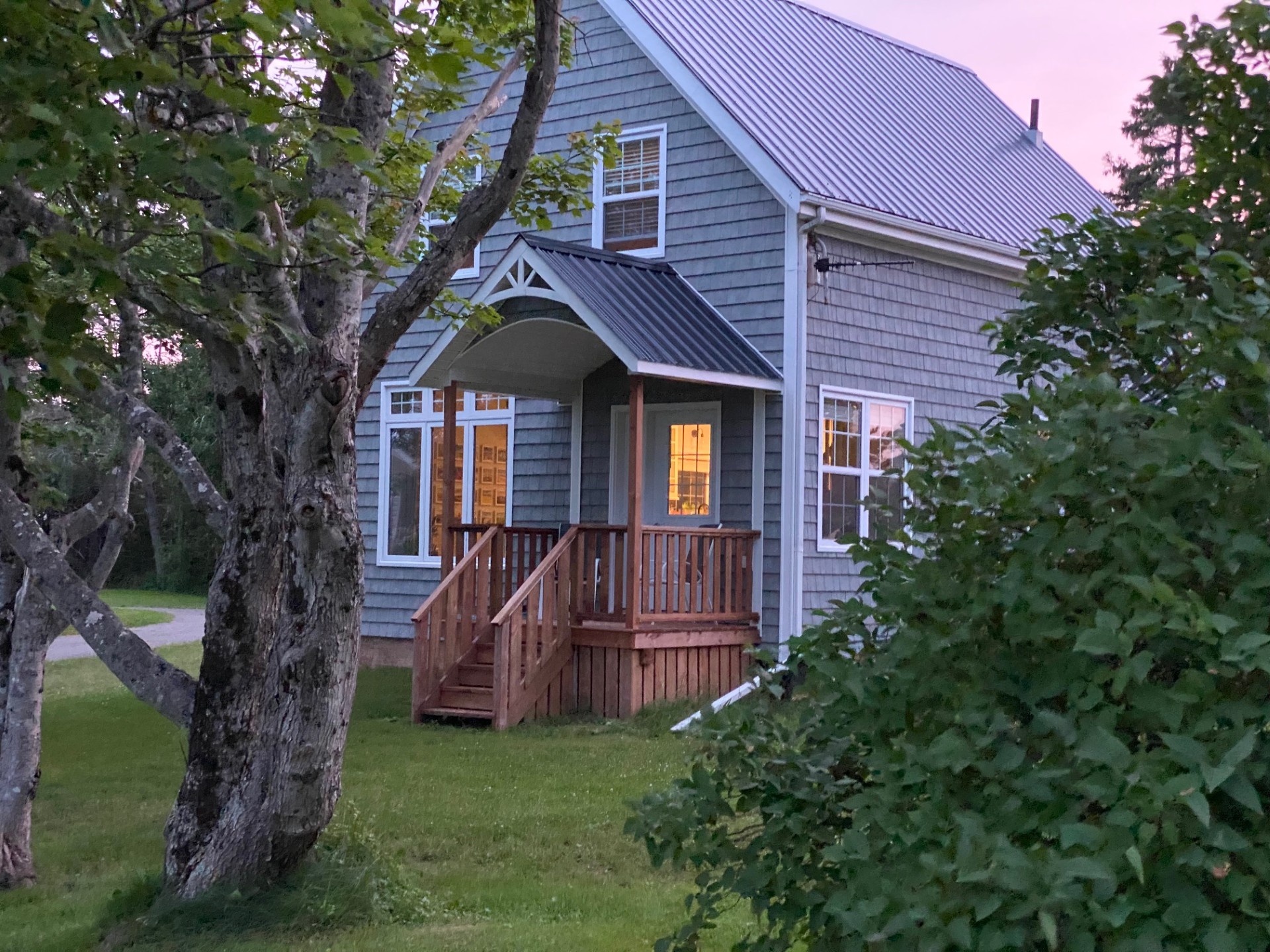 Bothwell Beach Farmhouse