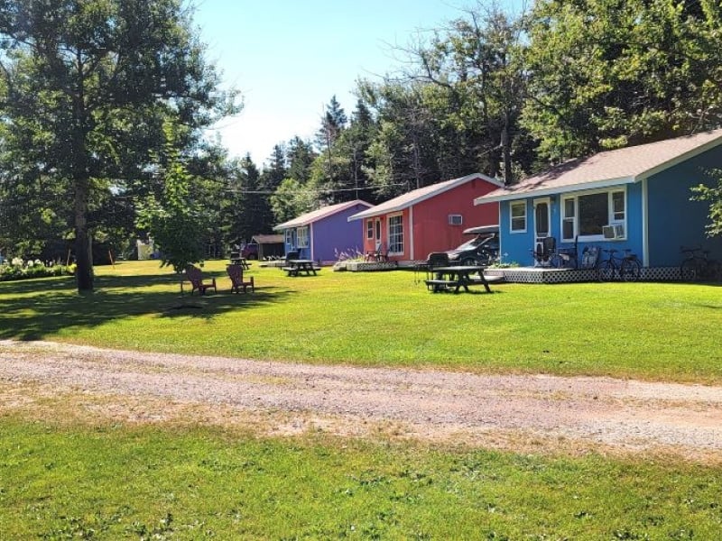 Lyons Cottages