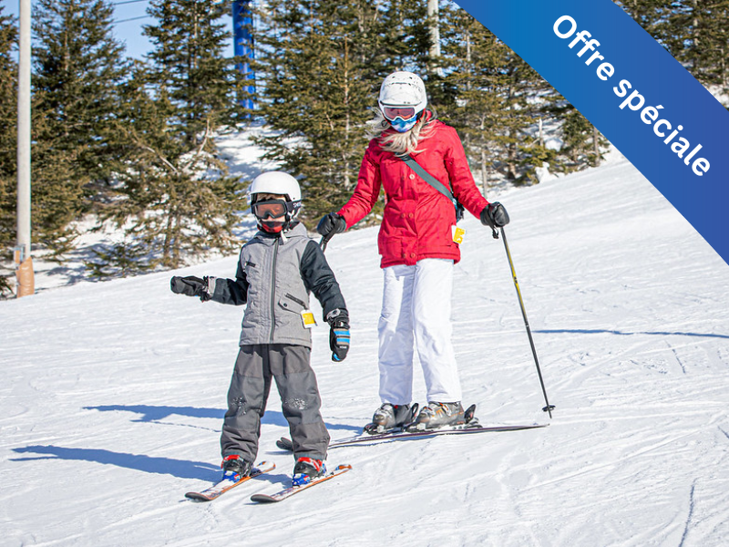 Adult  and child on nordic hill at Brookvale with label "Offre spéciale"