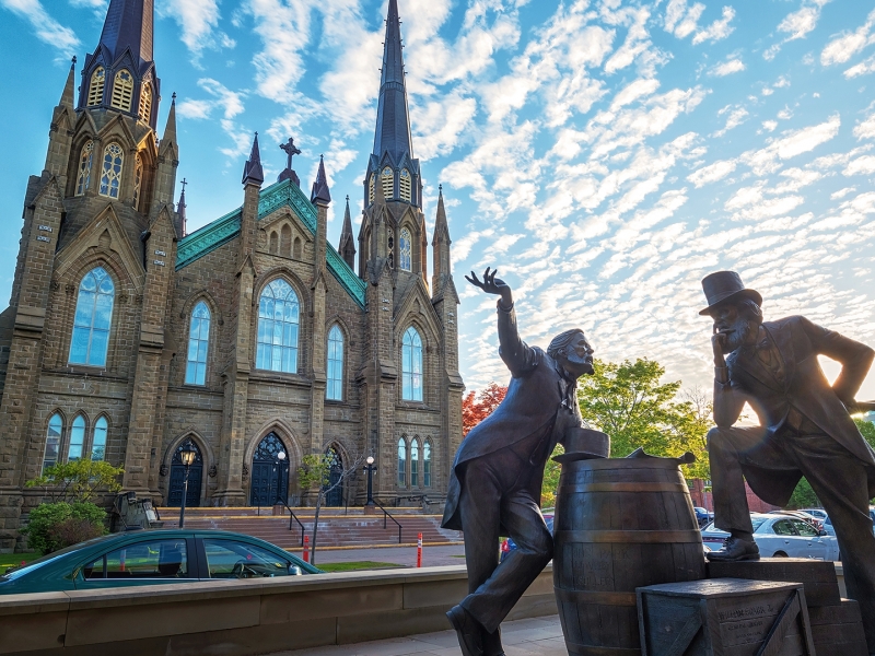 Charlottetown, church, statue, backlit