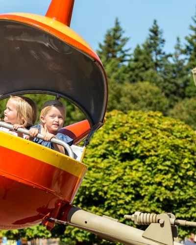 Sandspit, children, fair ride