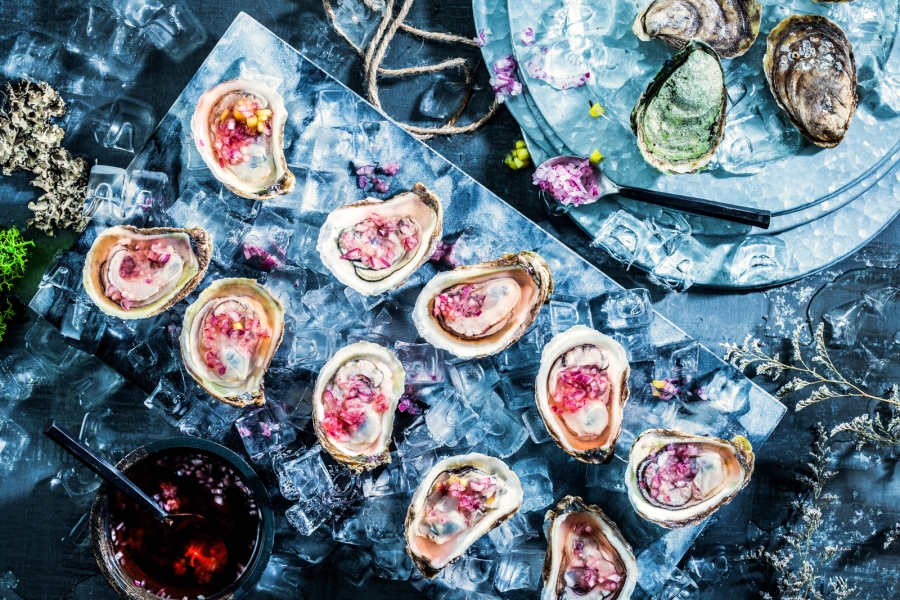 Oyster prepared on the half shell on ice