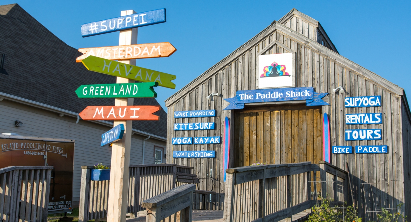 Summerside, signs, building, the paddle shack